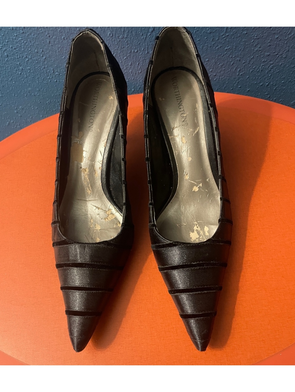 Vintage Black Pointed toe dress pumps